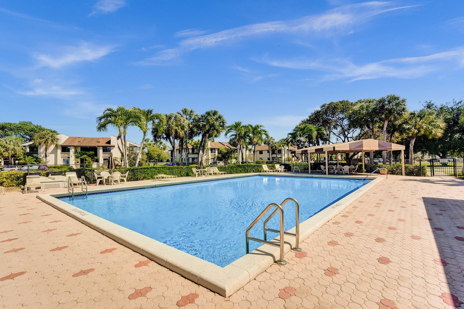 GARDENS III - Residential