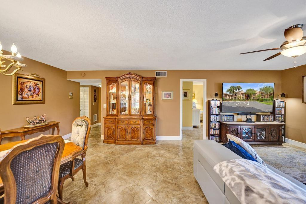 GARDENS III - Residential