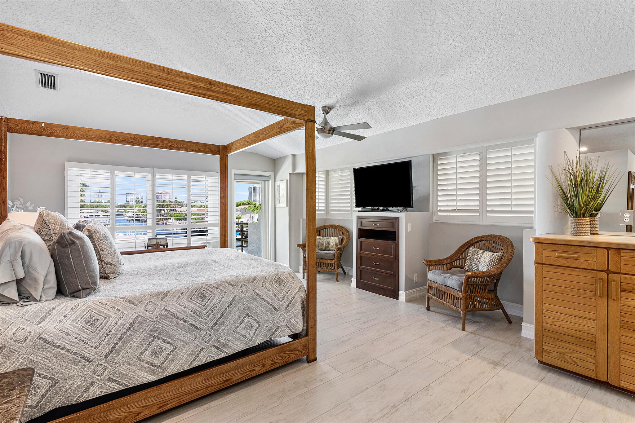 POMPANO SHORES SEC - Residential