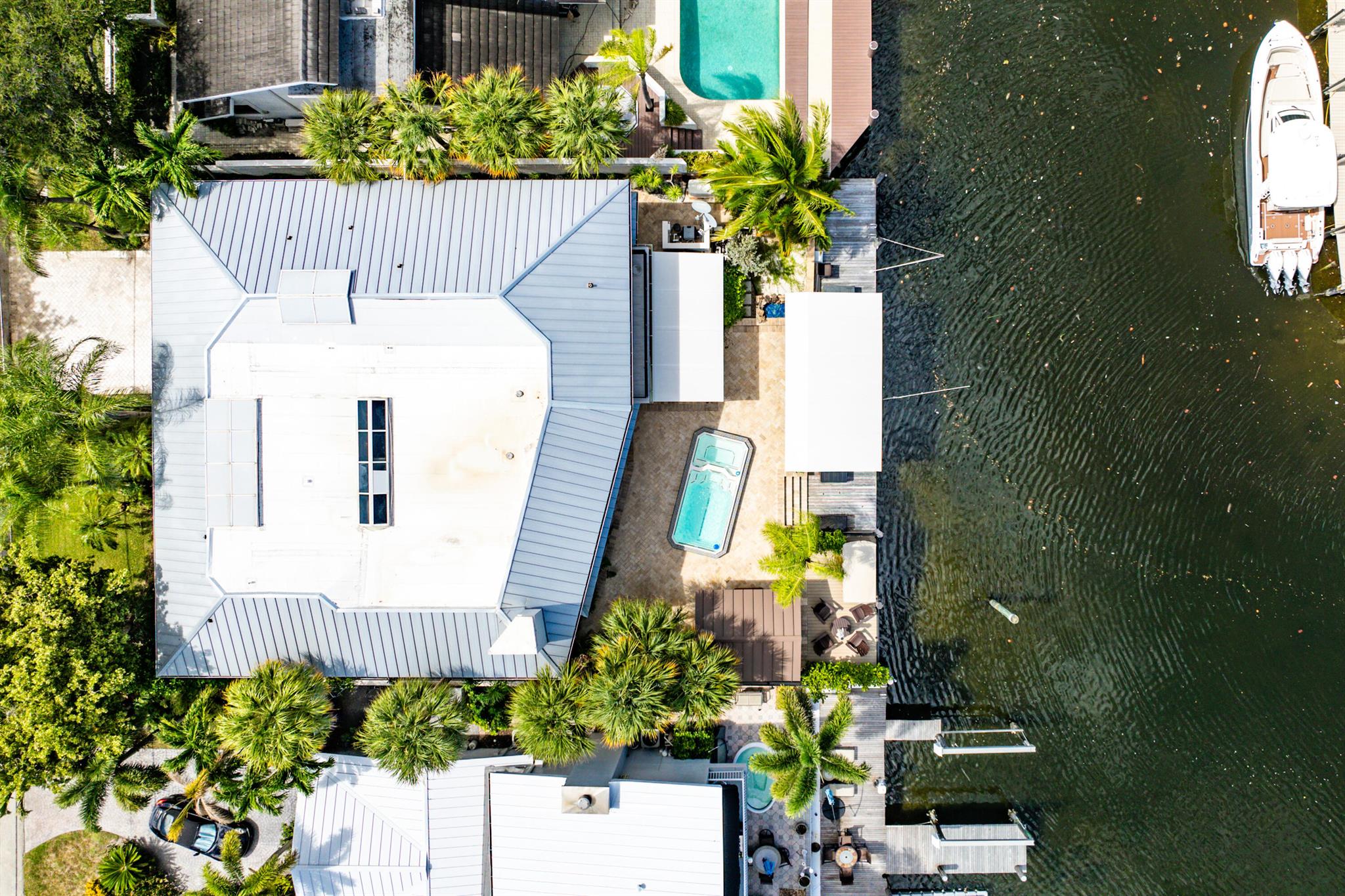 POMPANO SHORES SEC - Residential