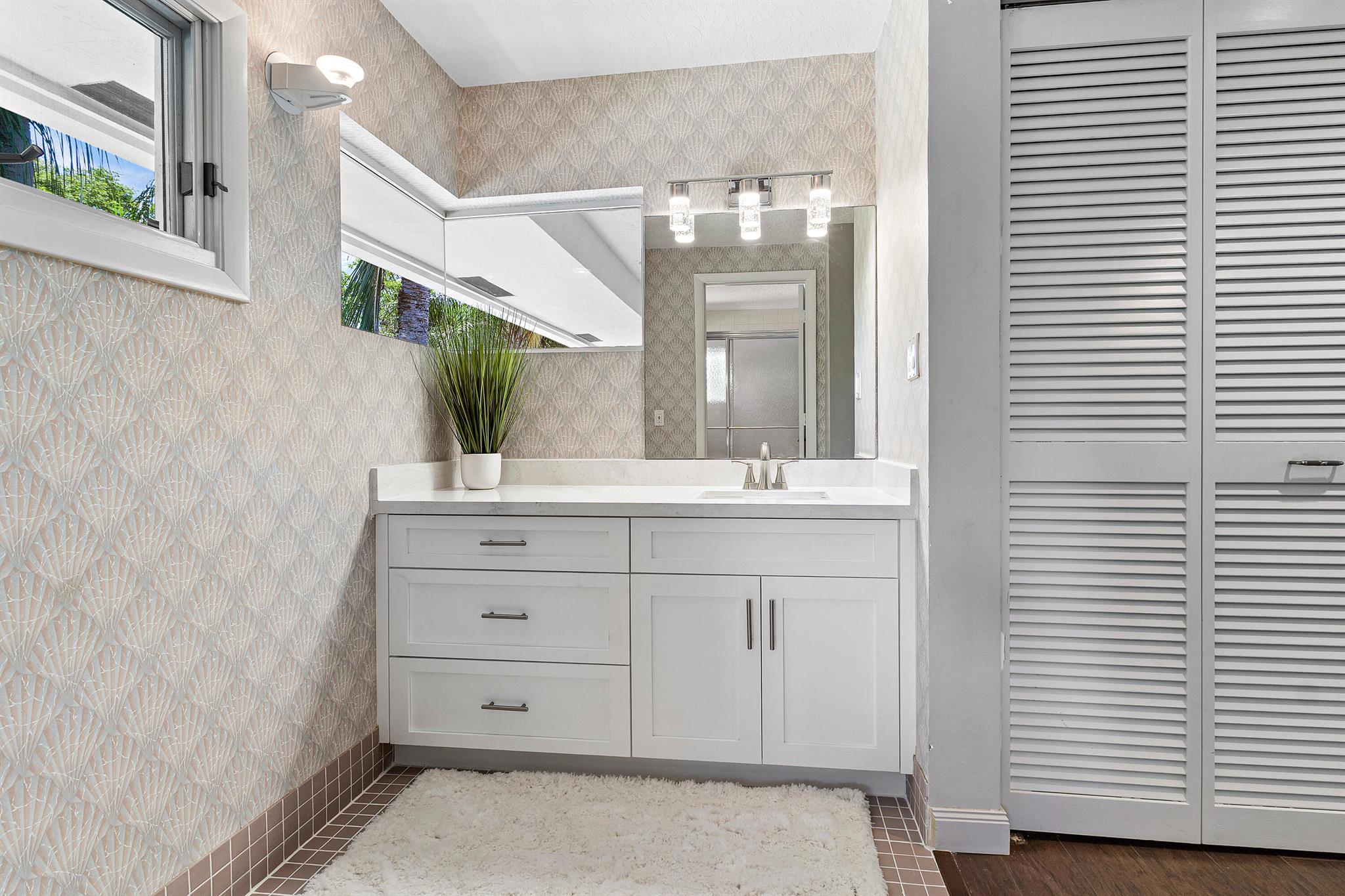 POMPANO SHORES SEC - Residential