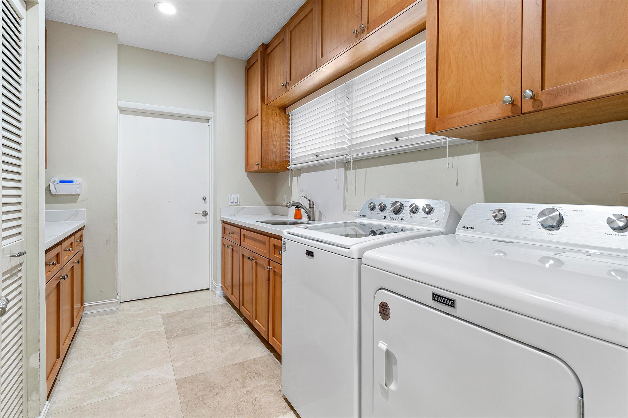 POMPANO SHORES SEC - Residential