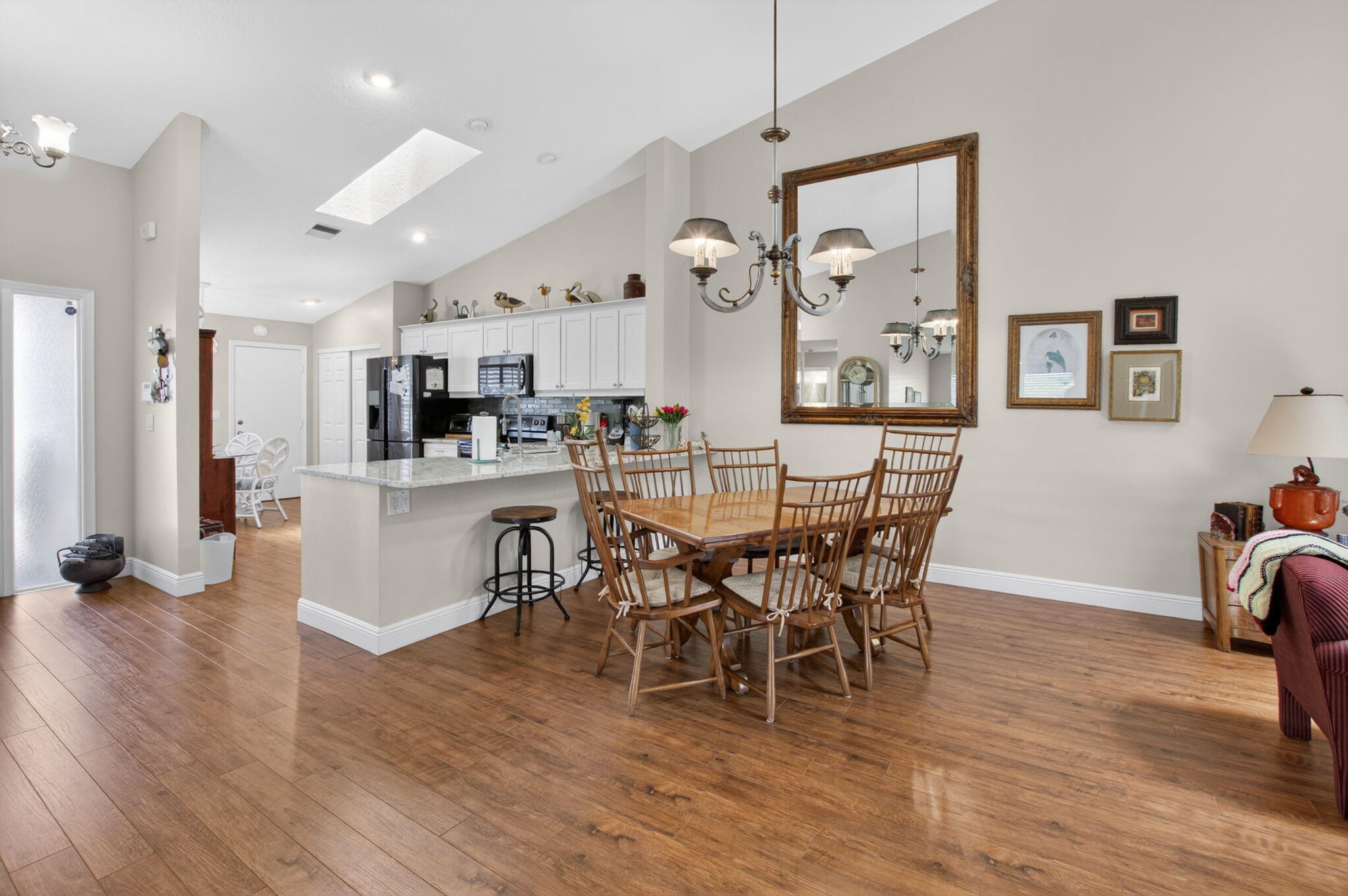 CORAL LAKES - Residential