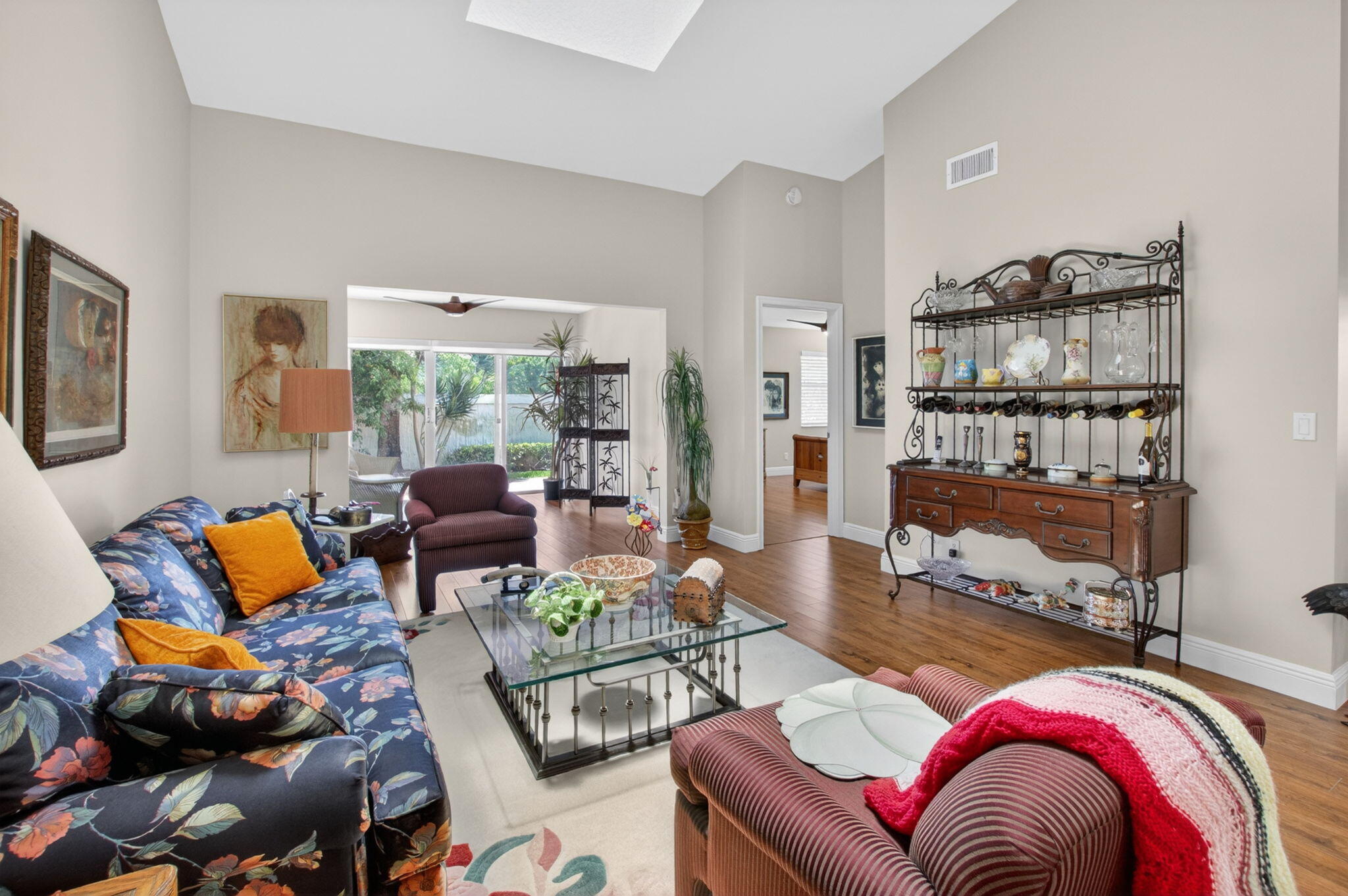 CORAL LAKES - Residential