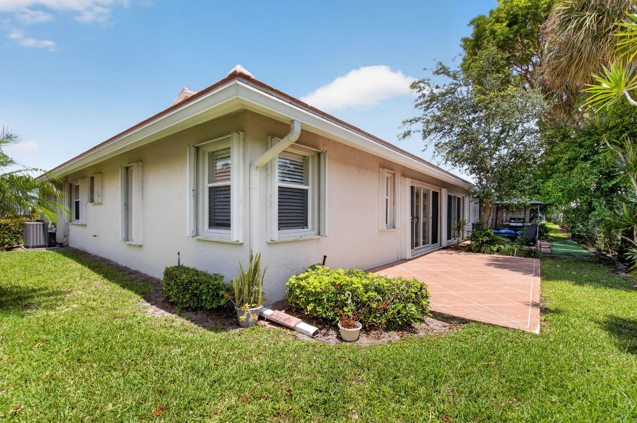 CORAL LAKES - Residential