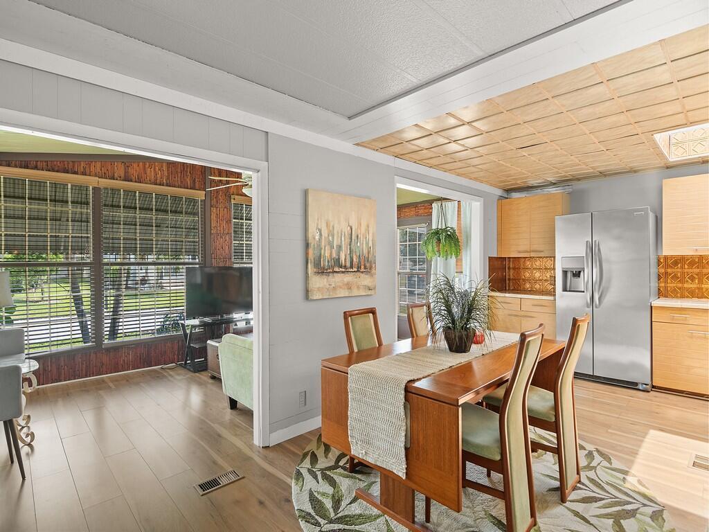 Pinelake Village - Residential