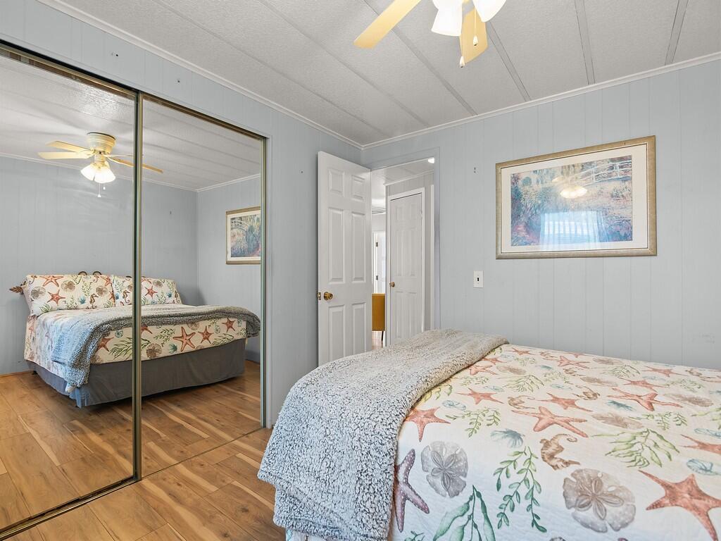 Pinelake Village - Residential