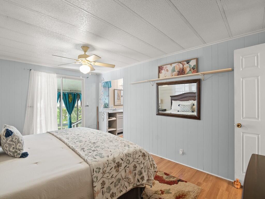 Pinelake Village - Residential