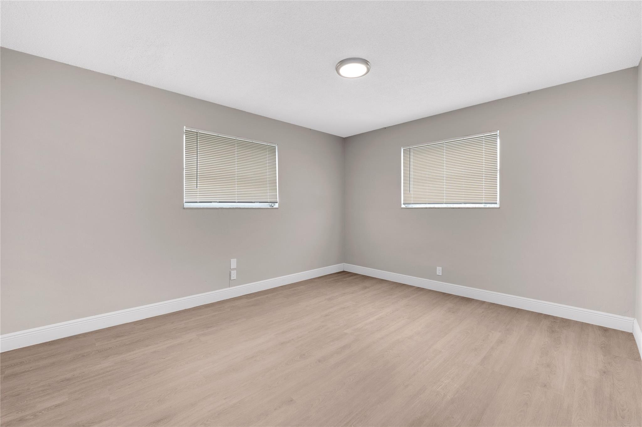 SHERIDAN LAKES - Residential