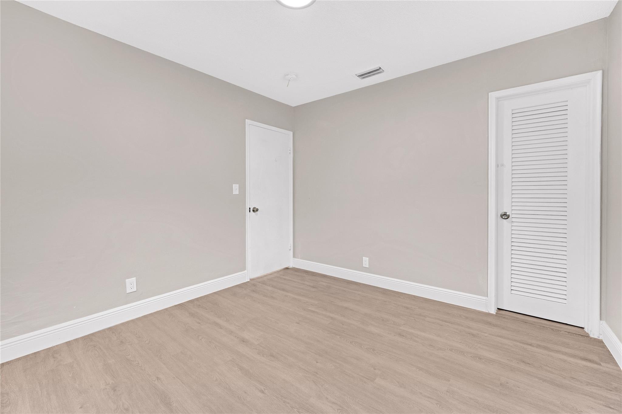 SHERIDAN LAKES - Residential