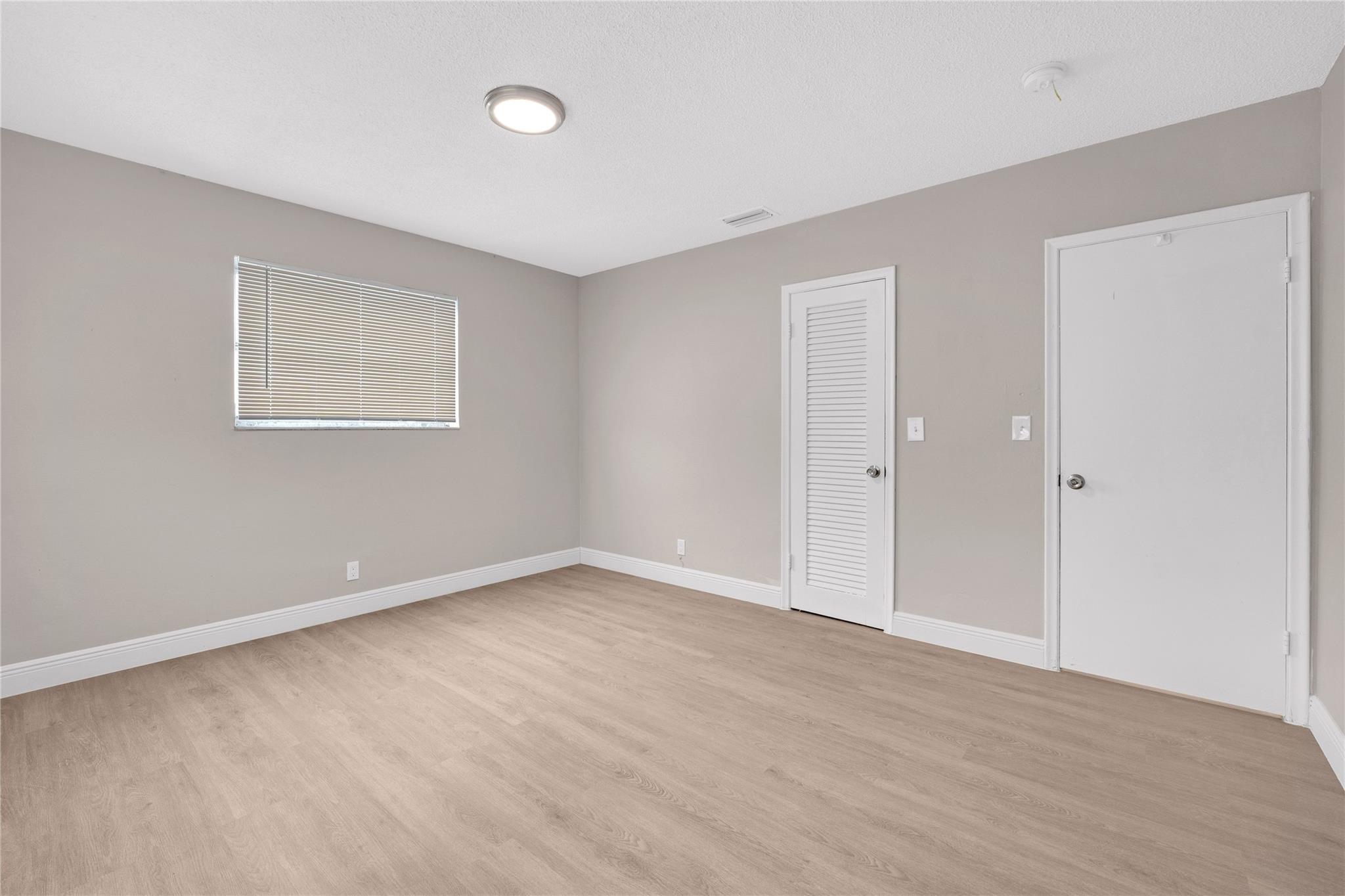 SHERIDAN LAKES - Residential