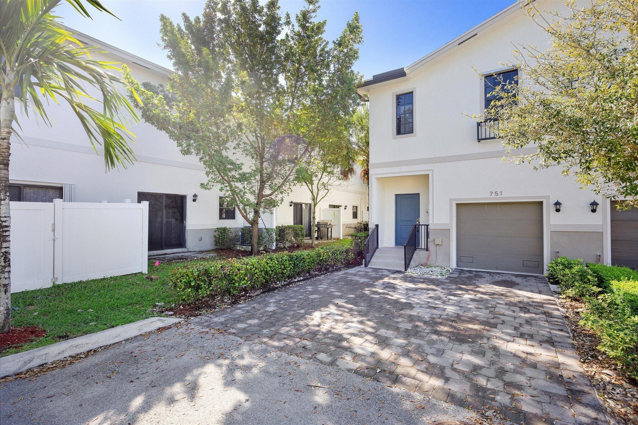 REGAL PALM SUBDIVISION - Residential