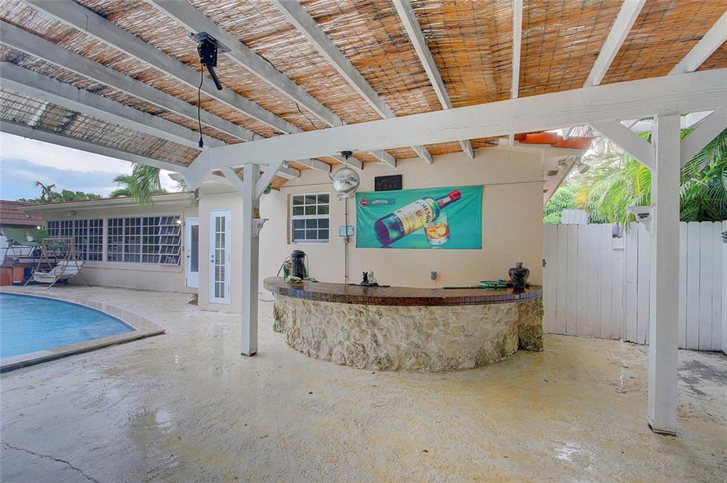 EMERALD HILLS 68-26 B - Residential