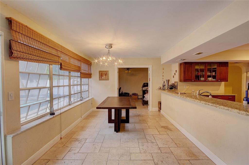 EMERALD HILLS 68-26 B - Residential