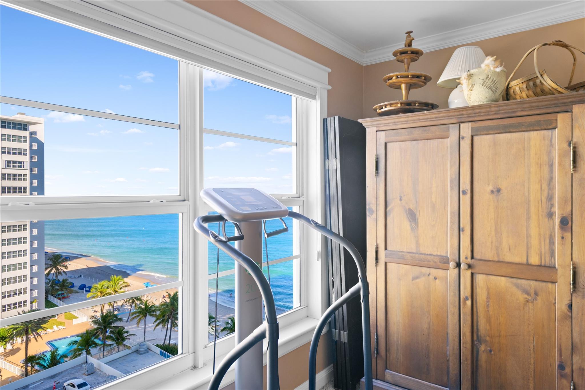 Playa Del Mar - Residential