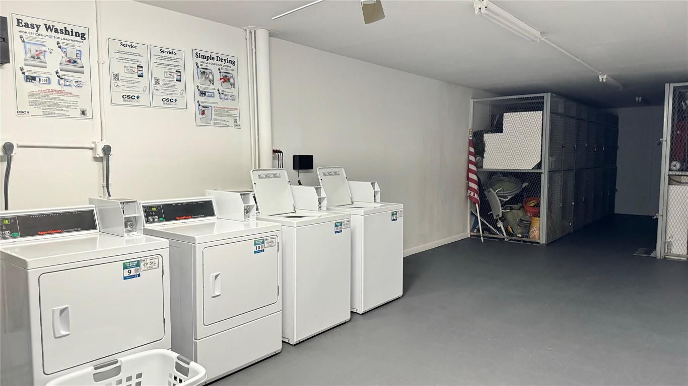 NEW HAMPTON - Residential