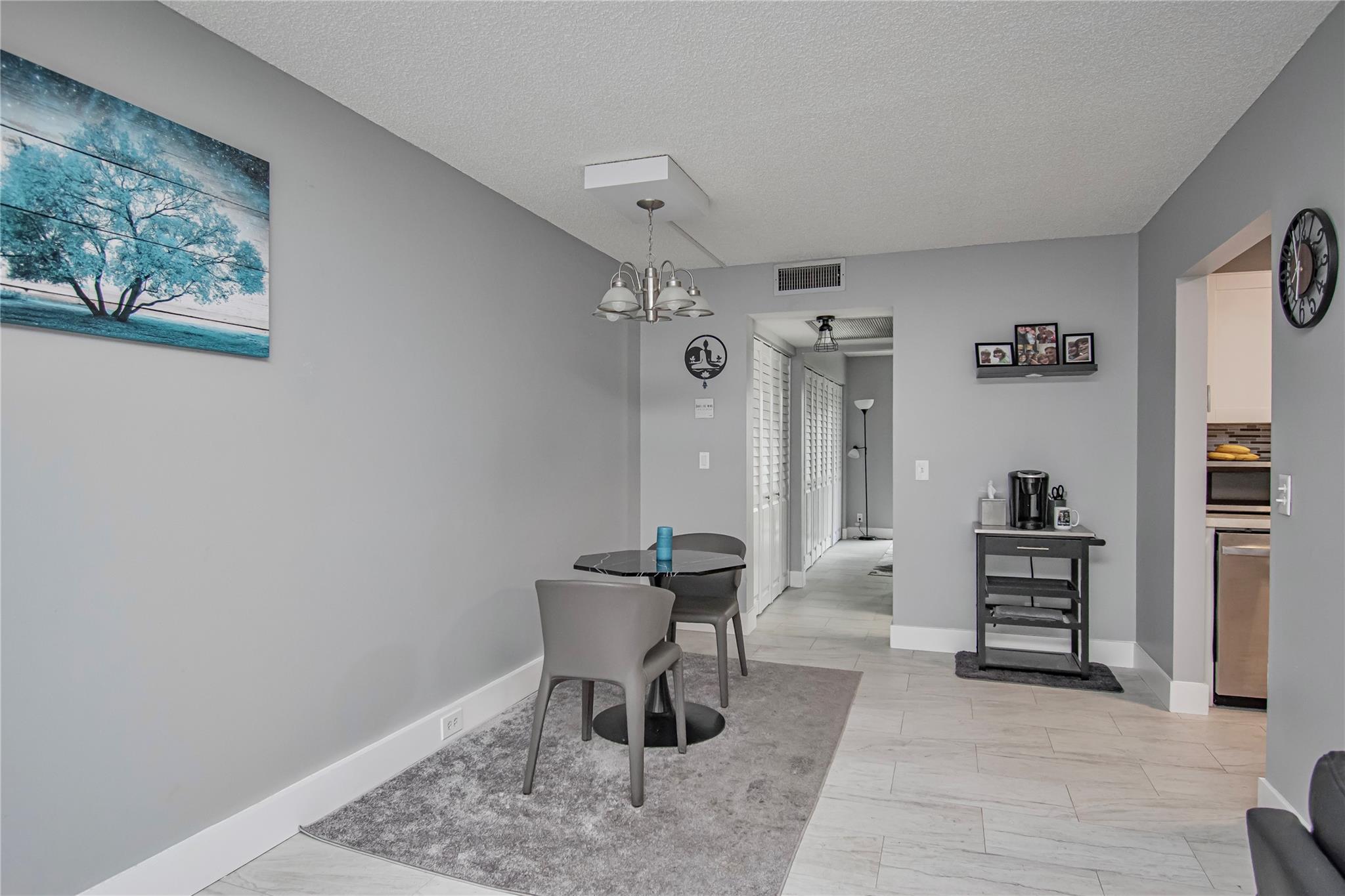 CENTURY VILLAGE- FANSHAW - Residential