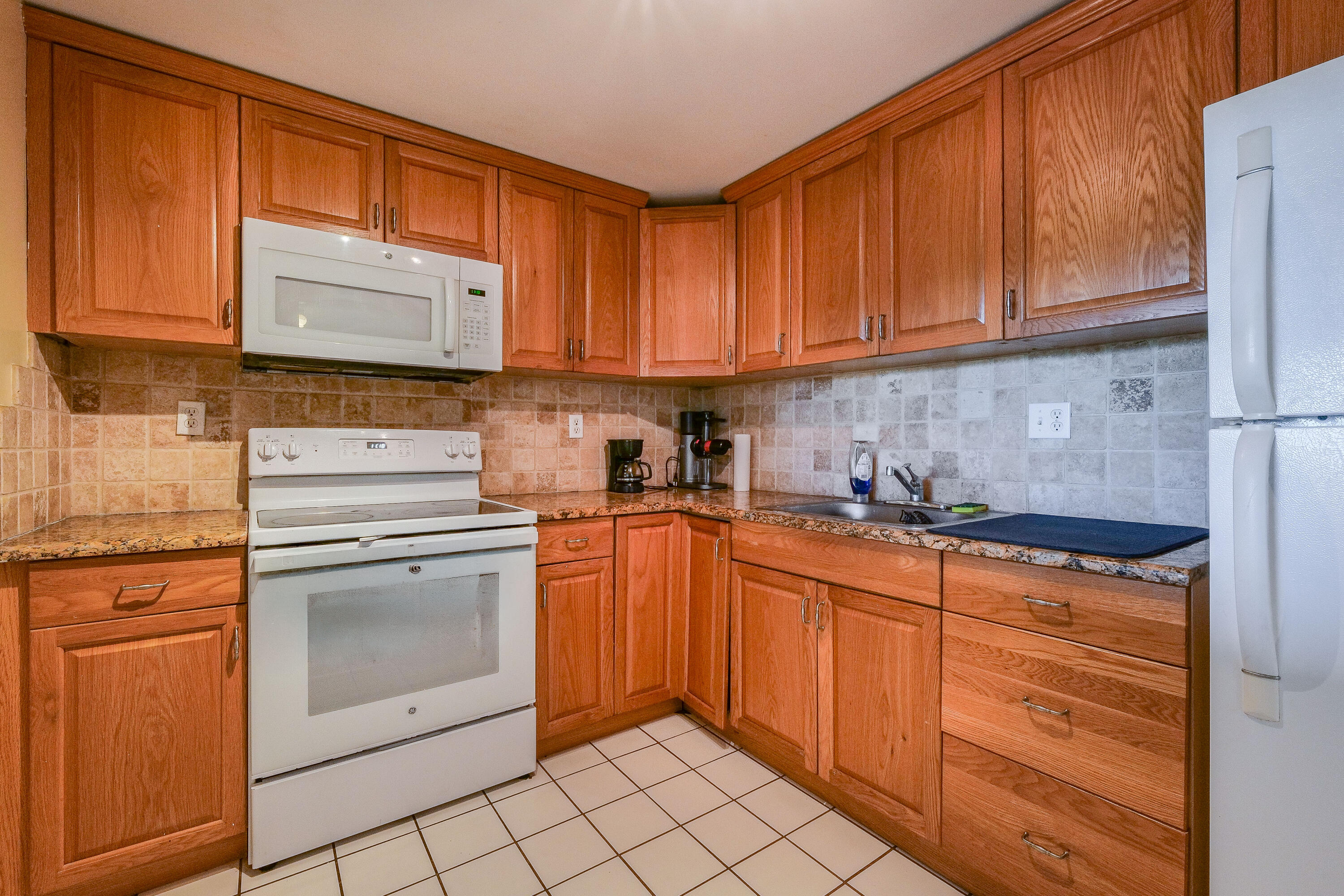 3771 Environ Boulevard 550