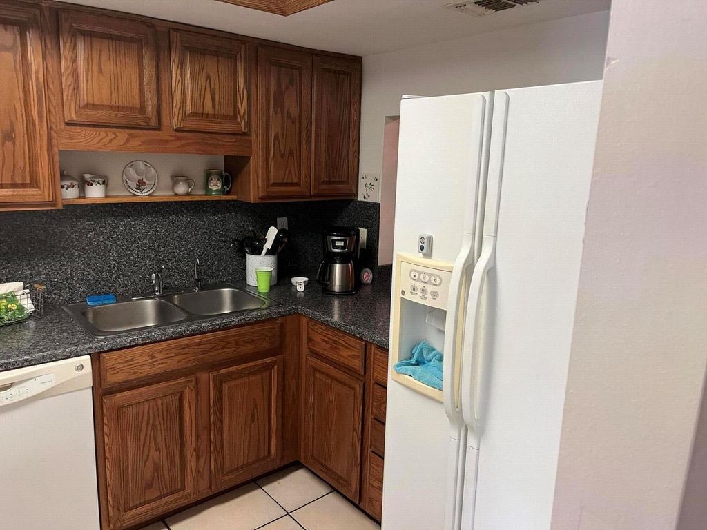 Photo of 323 Leeward Lane #105, Fort Pierce, FL 34949 (MLS # R11056036)