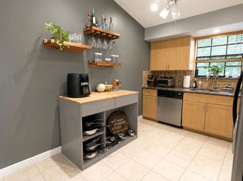 Tiny photo for 1661 Cypress Pointe Drive #5b, Coral Springs, FL 33071 (MLS # B26037564)