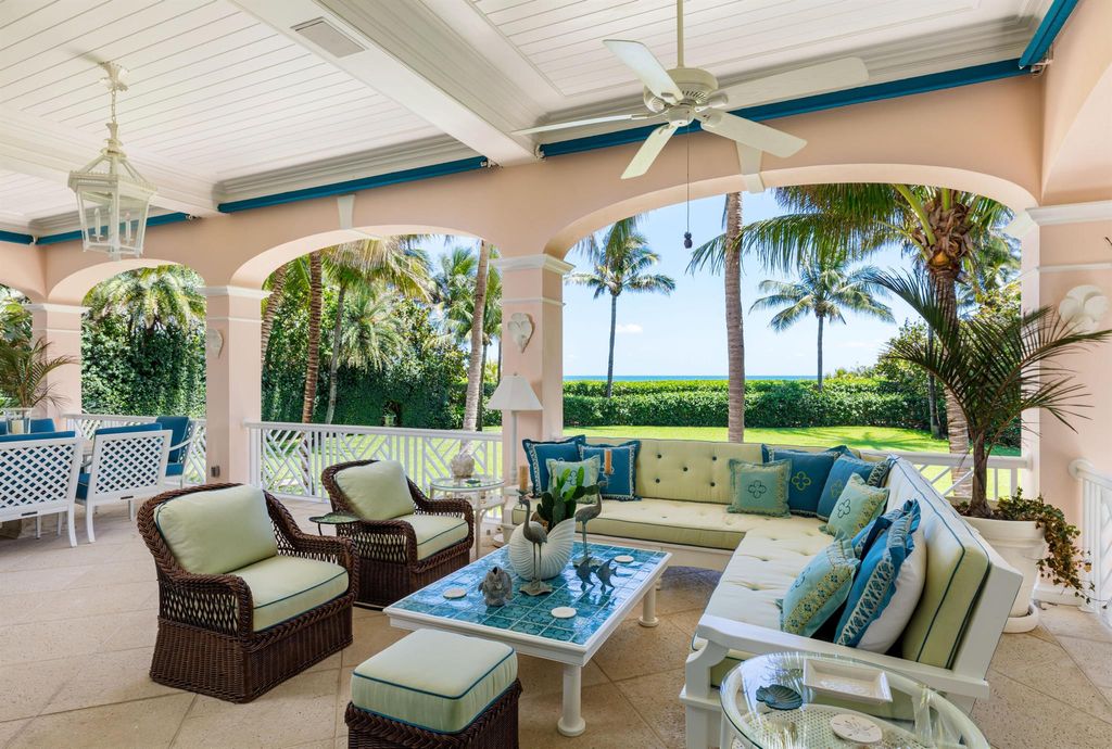 Photo of 338 S Beach Road, Hobe Sound, FL 33455 (MLS # R10905744)