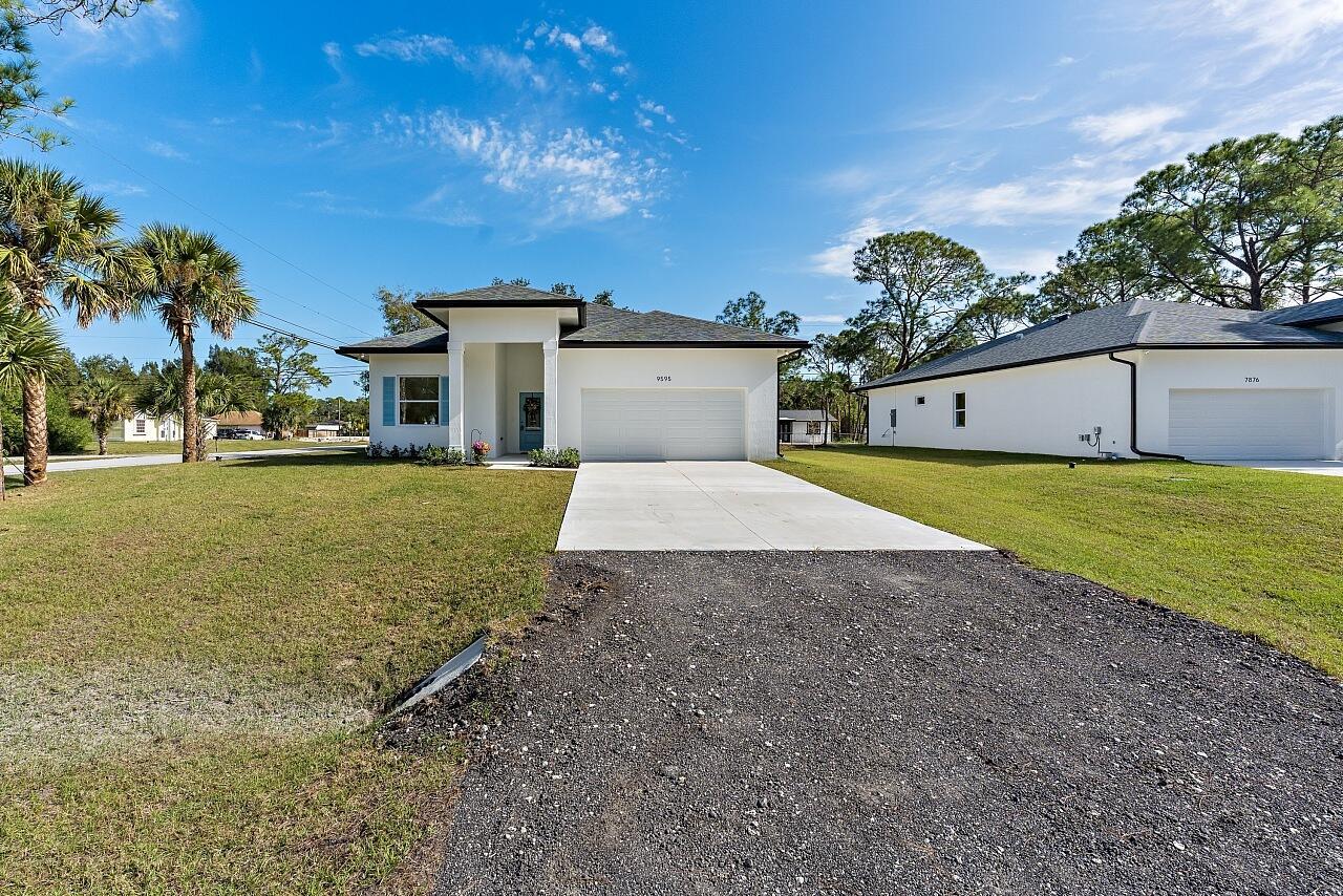 VERO LAKE ESTATES UNIT G - Residential