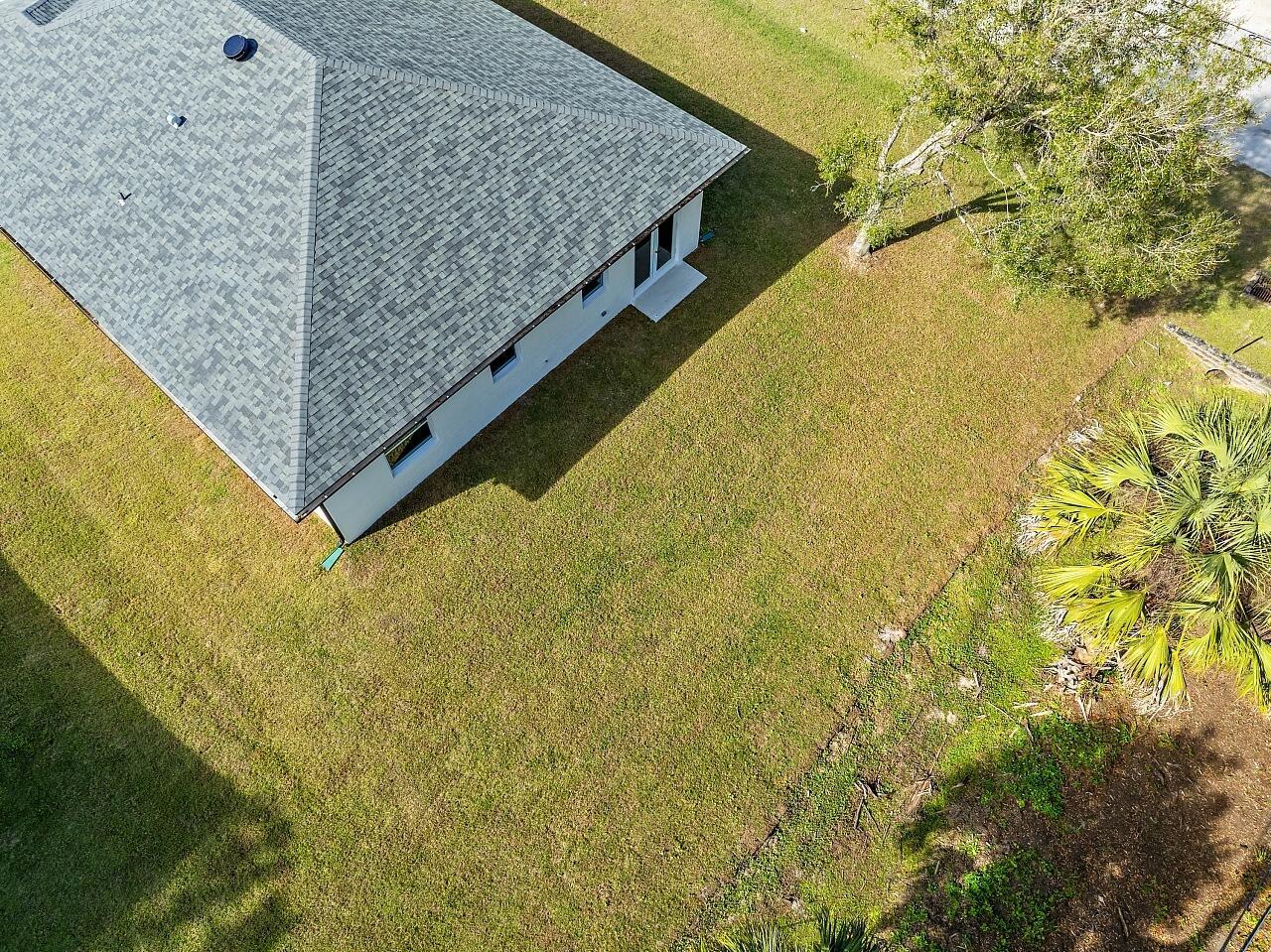 VERO LAKE ESTATES UNIT G - Residential