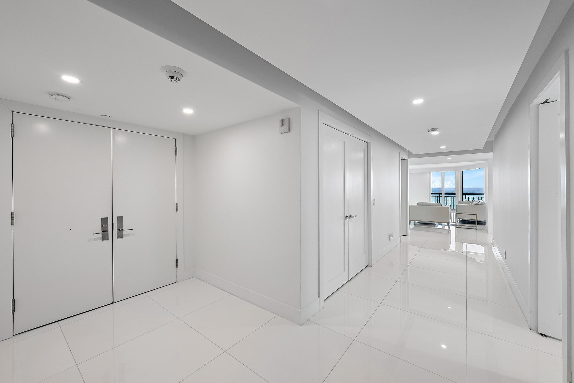 CARLTON PLACE CONDO - Residential