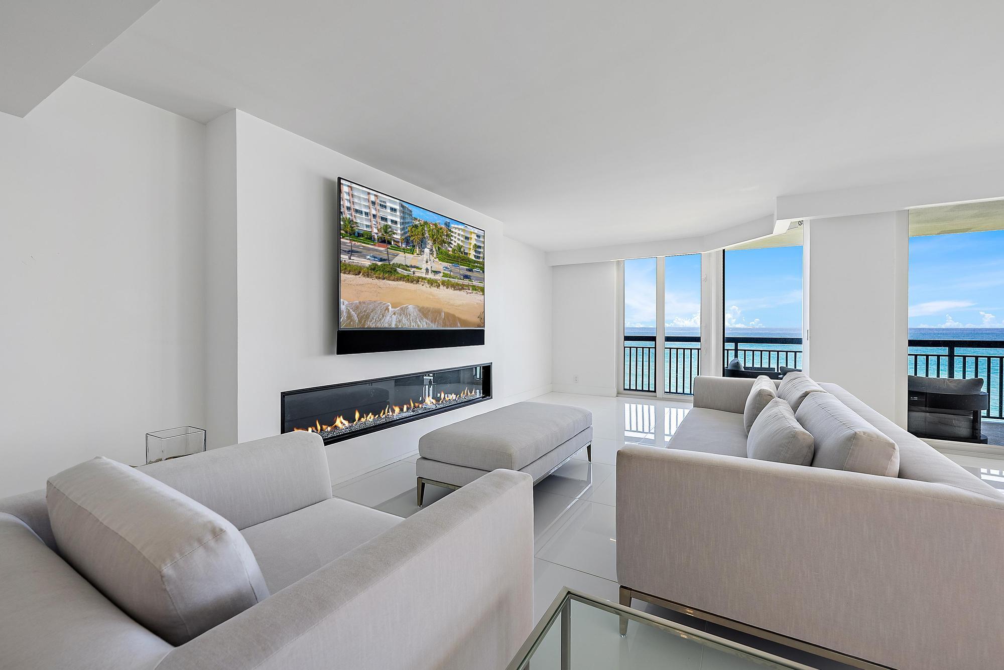 CARLTON PLACE CONDO - Residential