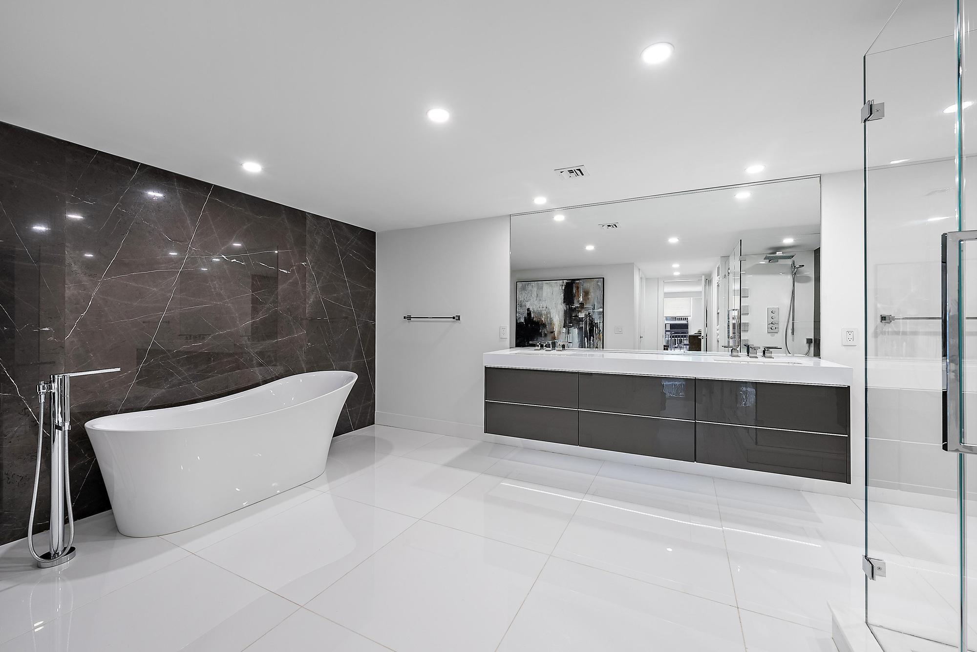 CARLTON PLACE CONDO - Residential