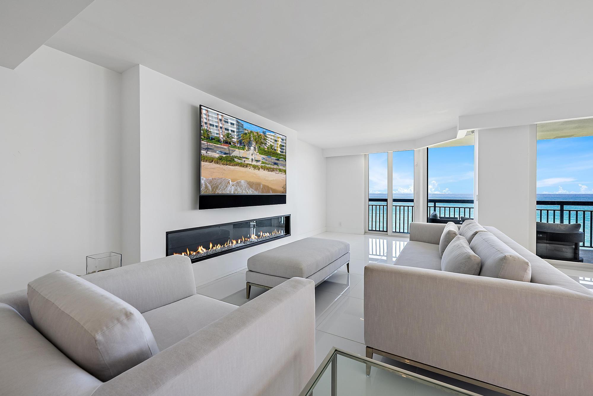 CARLTON PLACE CONDO - Residential