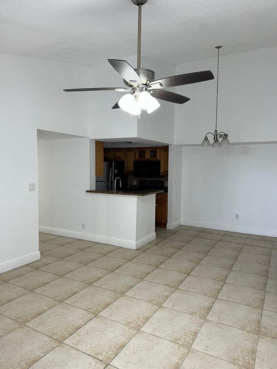 5654 Rock Island Rd 233