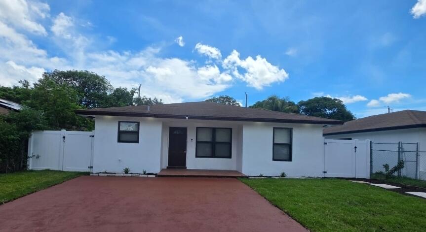 SOUTHRIDGE - Residential Lease