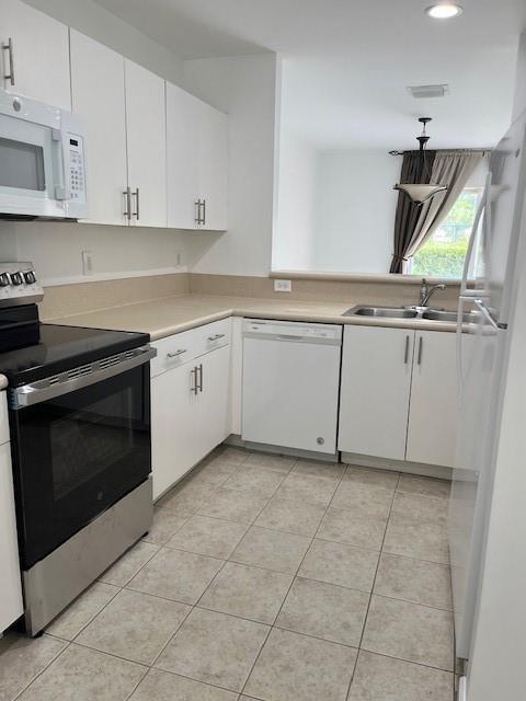 9920 NW 19th Pl