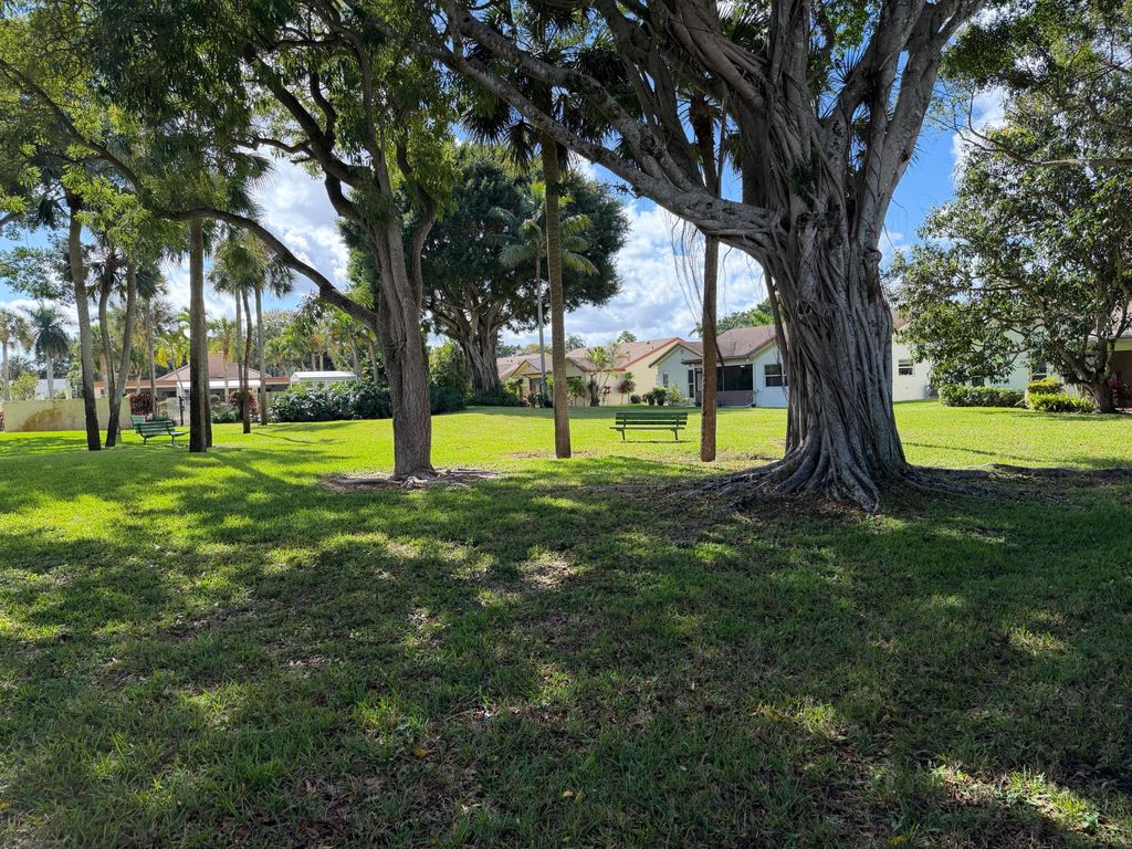 Photo of 10522 Greenbriar Court, Boca Raton, FL 33498 (MLS # R11165256)