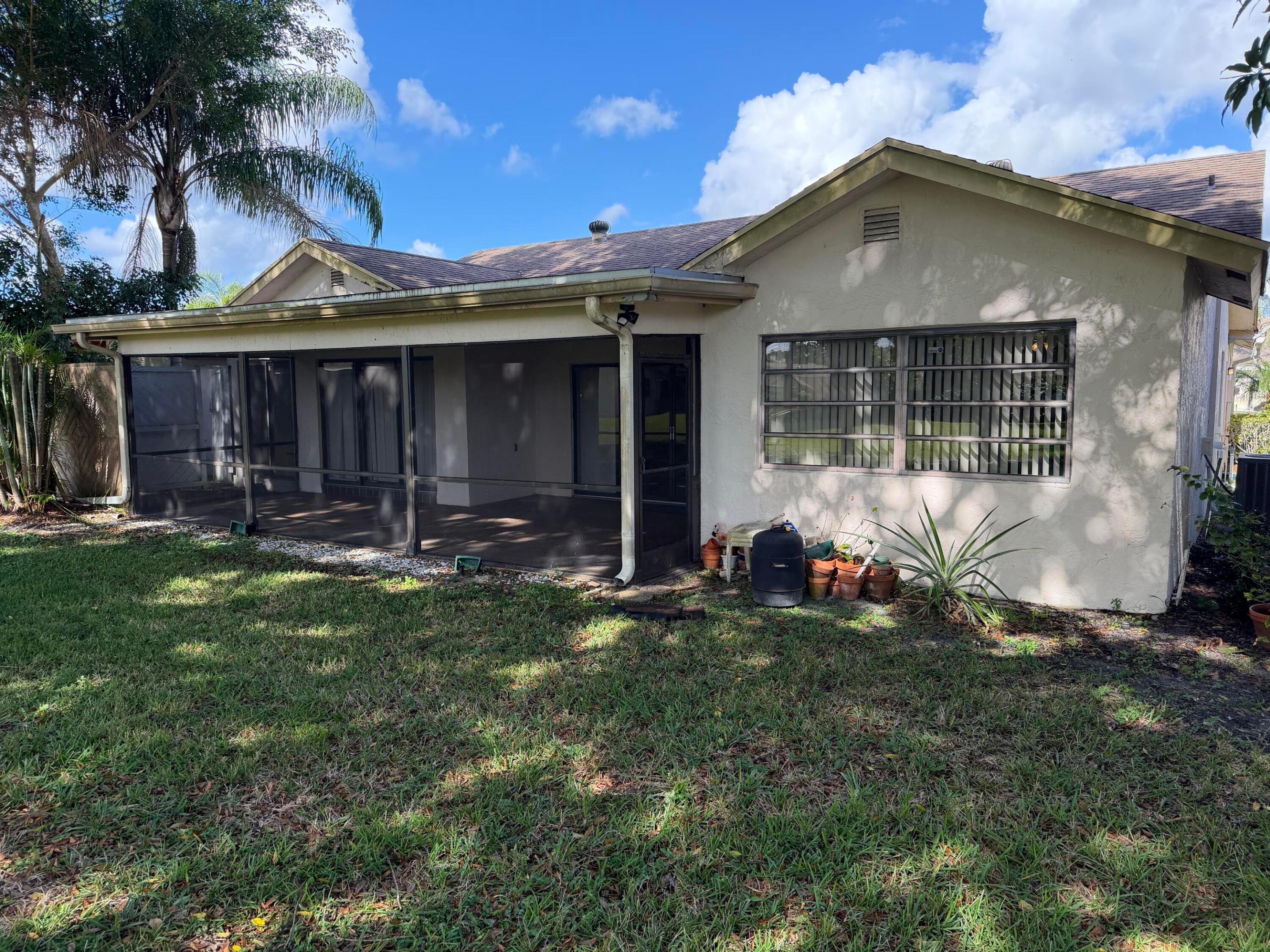 10522 Greenbriar Court