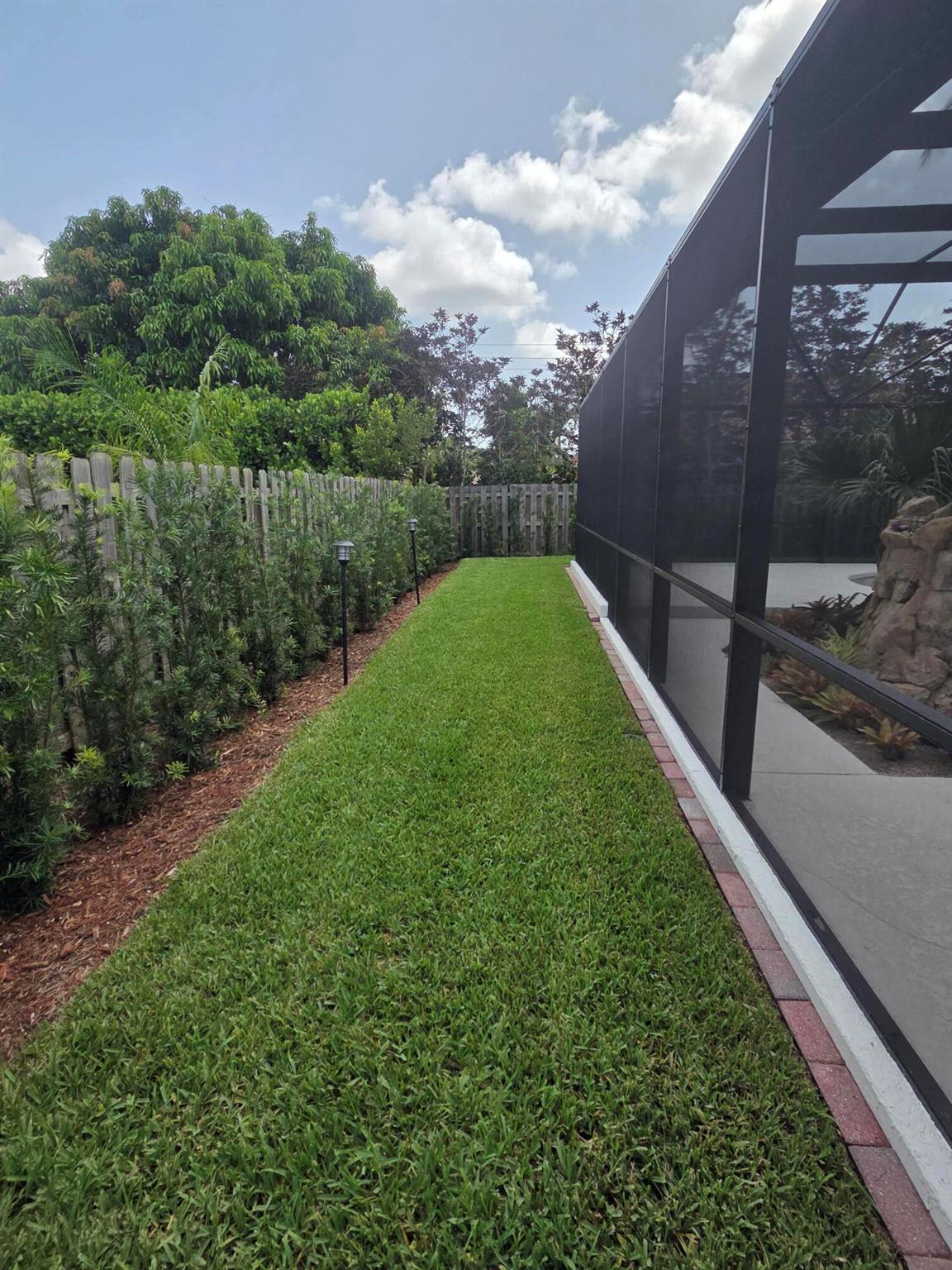 JUPITER RIVER ESTATES - Residential Lease