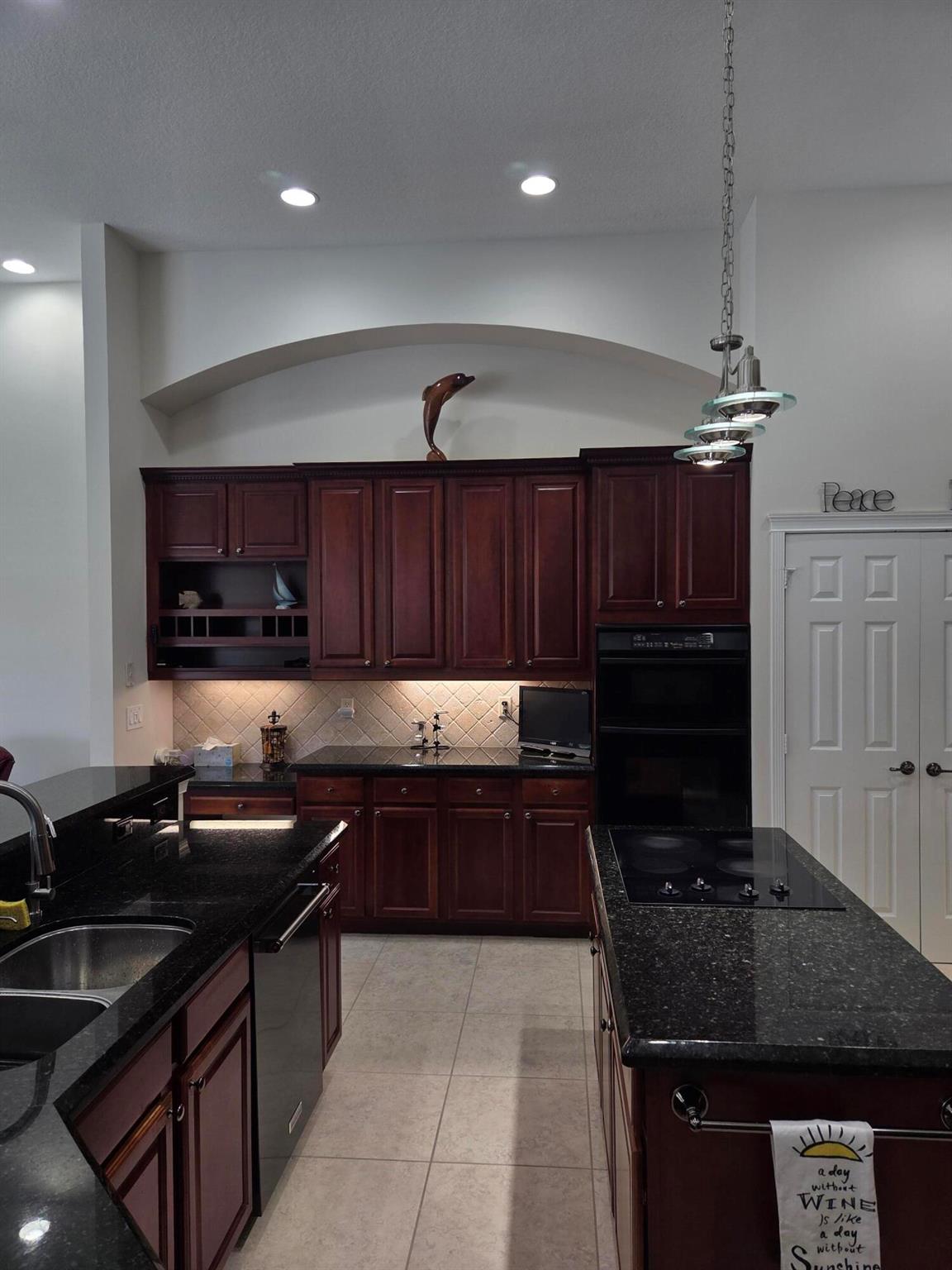 JUPITER RIVER ESTATES - Residential Lease