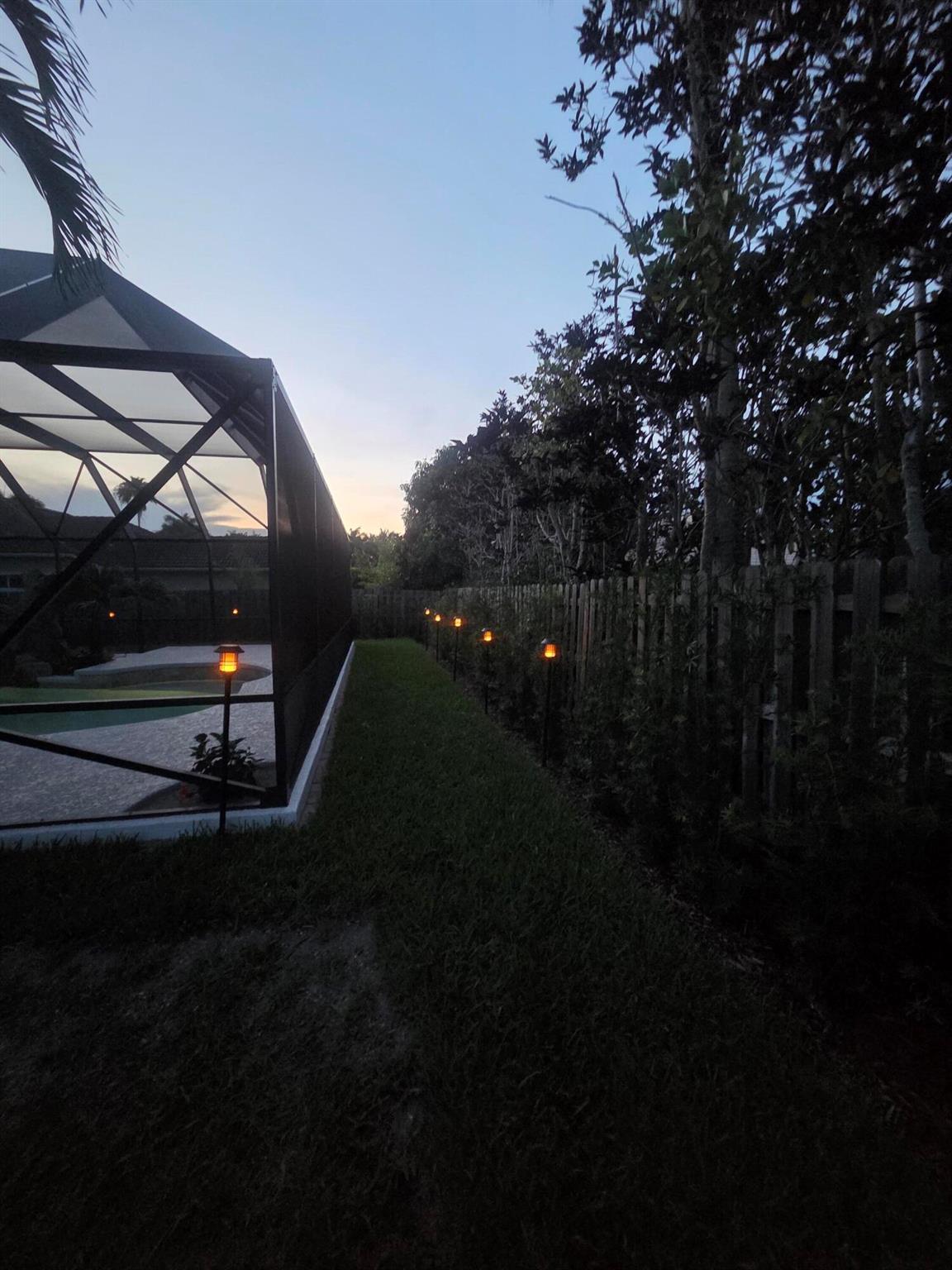 JUPITER RIVER ESTATES - Residential Lease