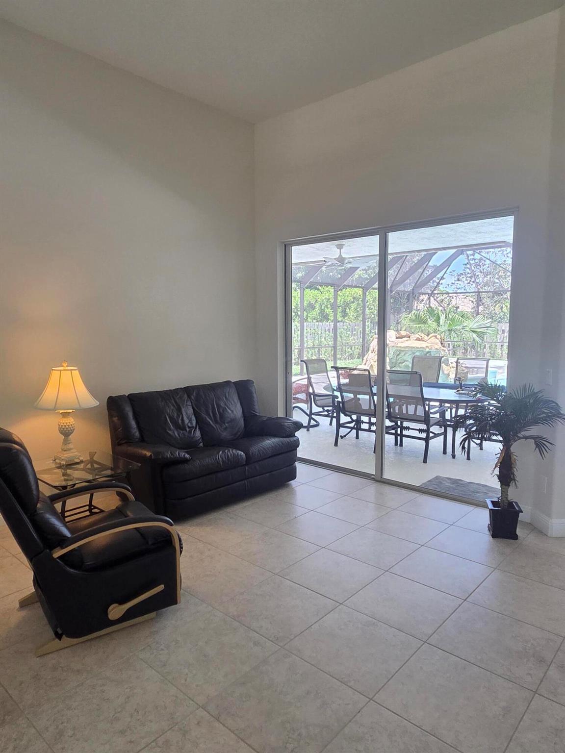 JUPITER RIVER ESTATES - Residential Lease