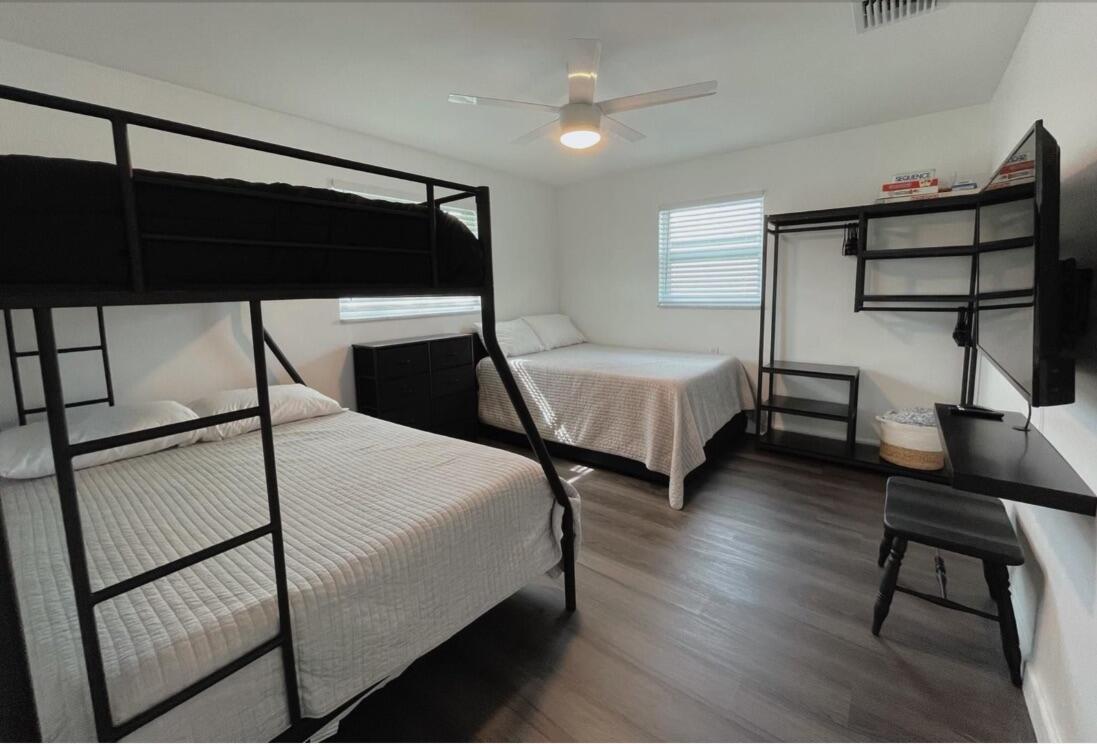 RIVERSIDE DRIVE PARK SEC A - Residential