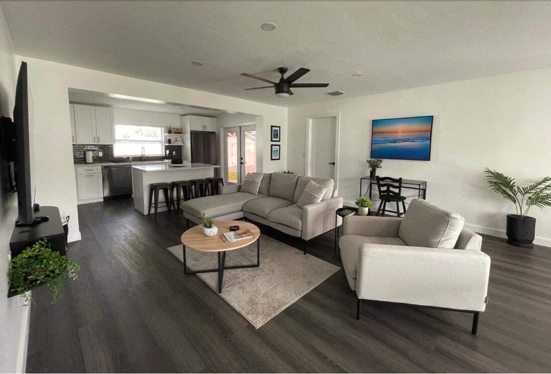 RIVERSIDE DRIVE PARK SEC A - Residential