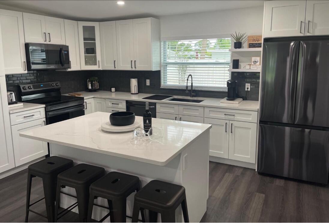 RIVERSIDE DRIVE PARK SEC A - Residential