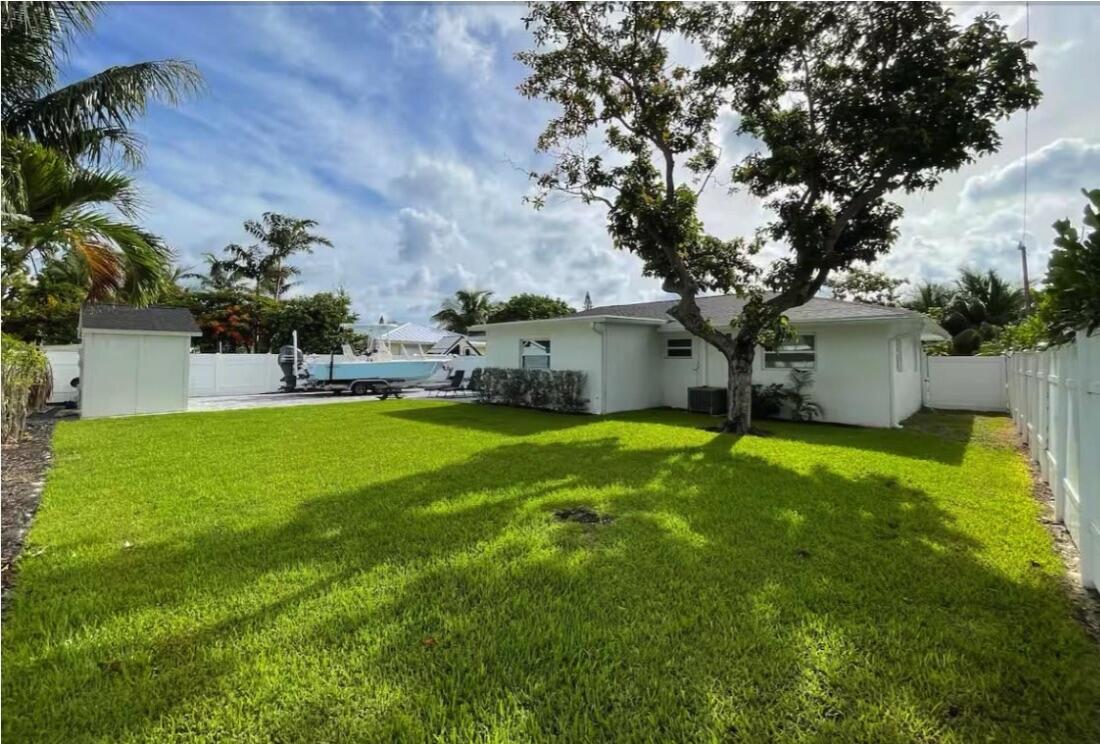 RIVERSIDE DRIVE PARK SEC A - Residential