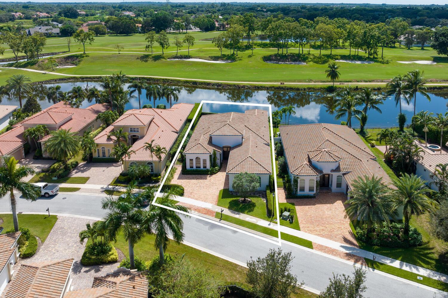 HUNTERS CHASE OF PALM BEA - Residential