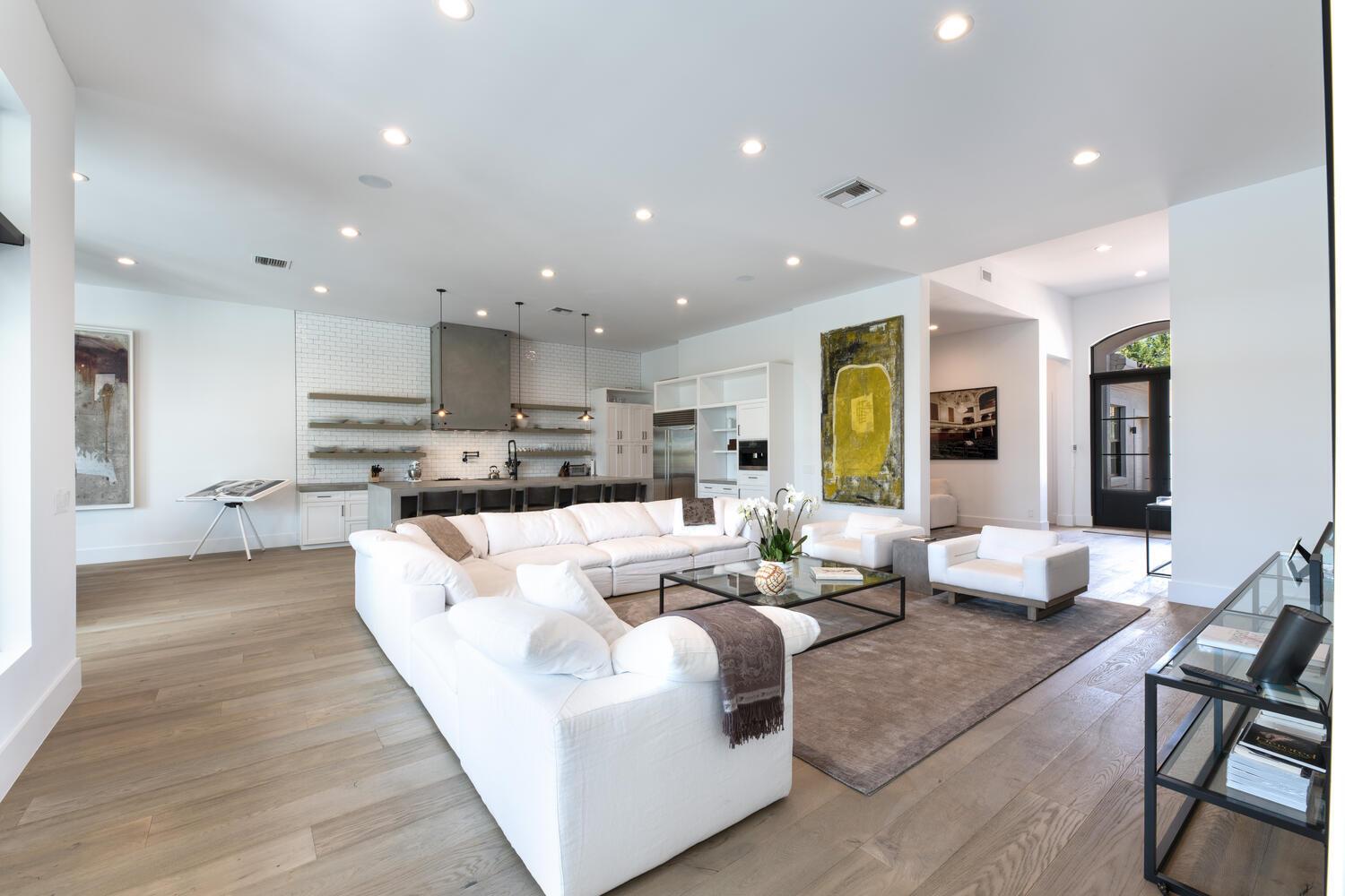 HUNTERS CHASE OF PALM BEA - Residential