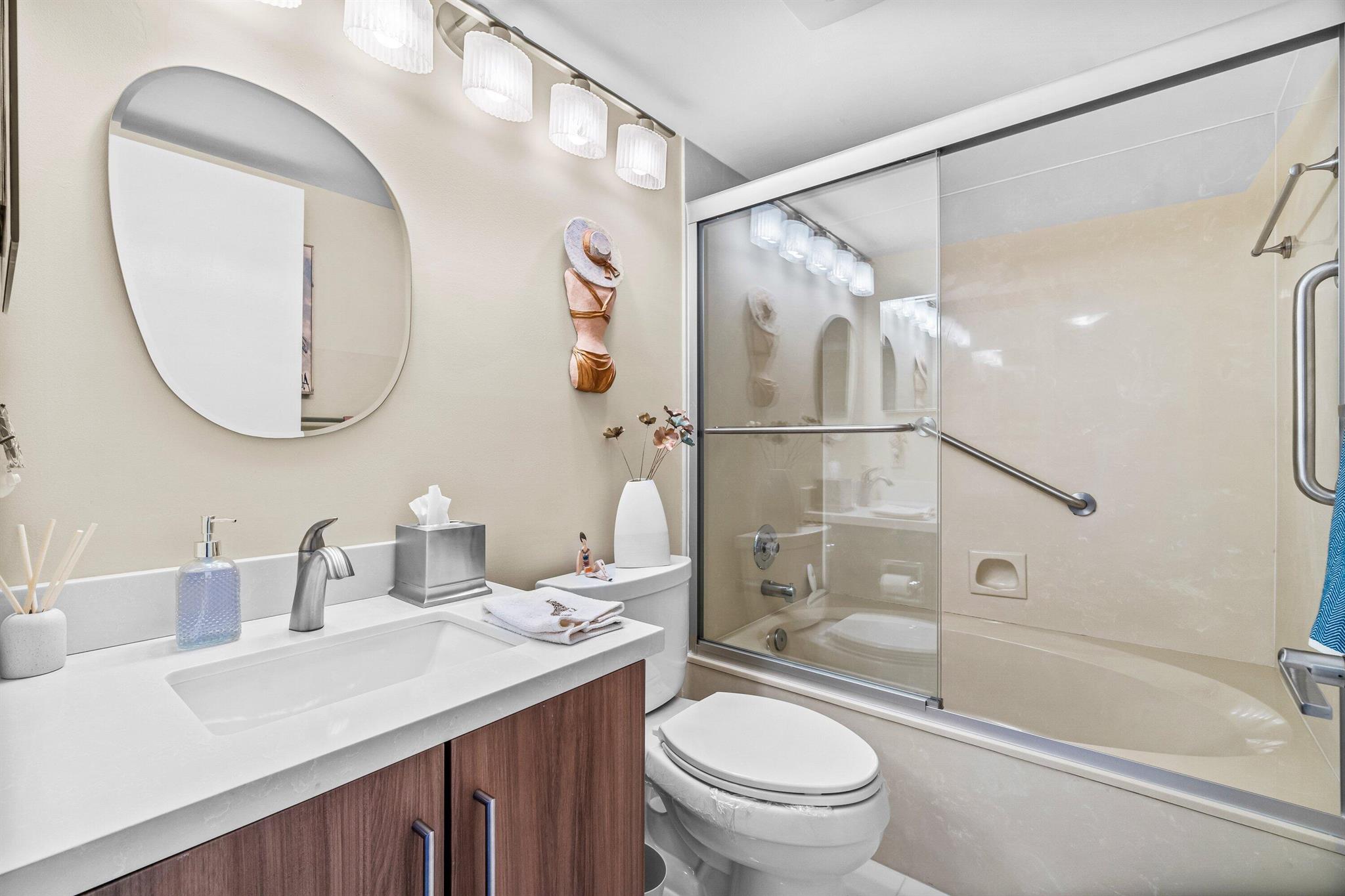 BOCA DELRAY I-III CONDO S - Residential