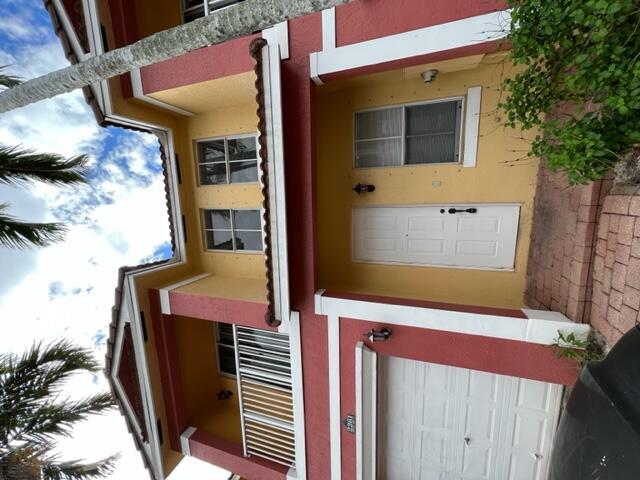 SHOMA VILLAS II AT ROYAL - Residential Lease