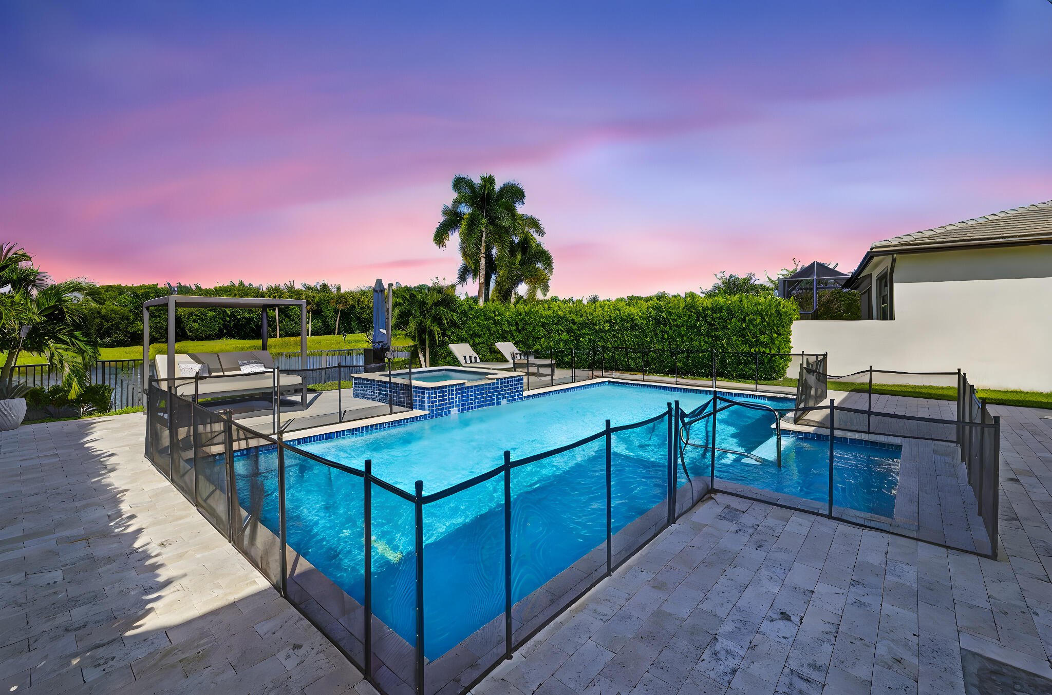 PALM MEADOWS ESTATES - Residential