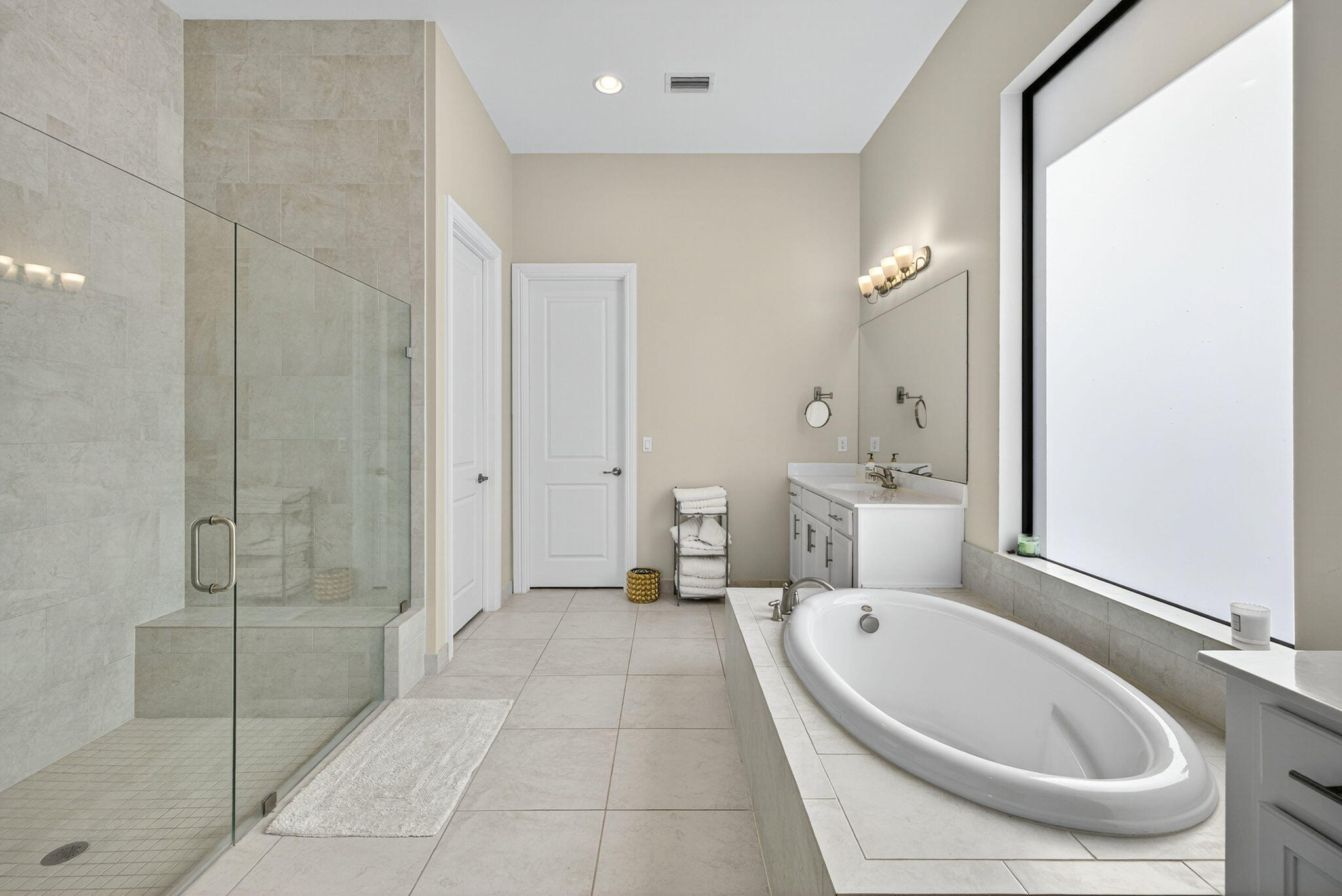 PALM MEADOWS ESTATES - Residential